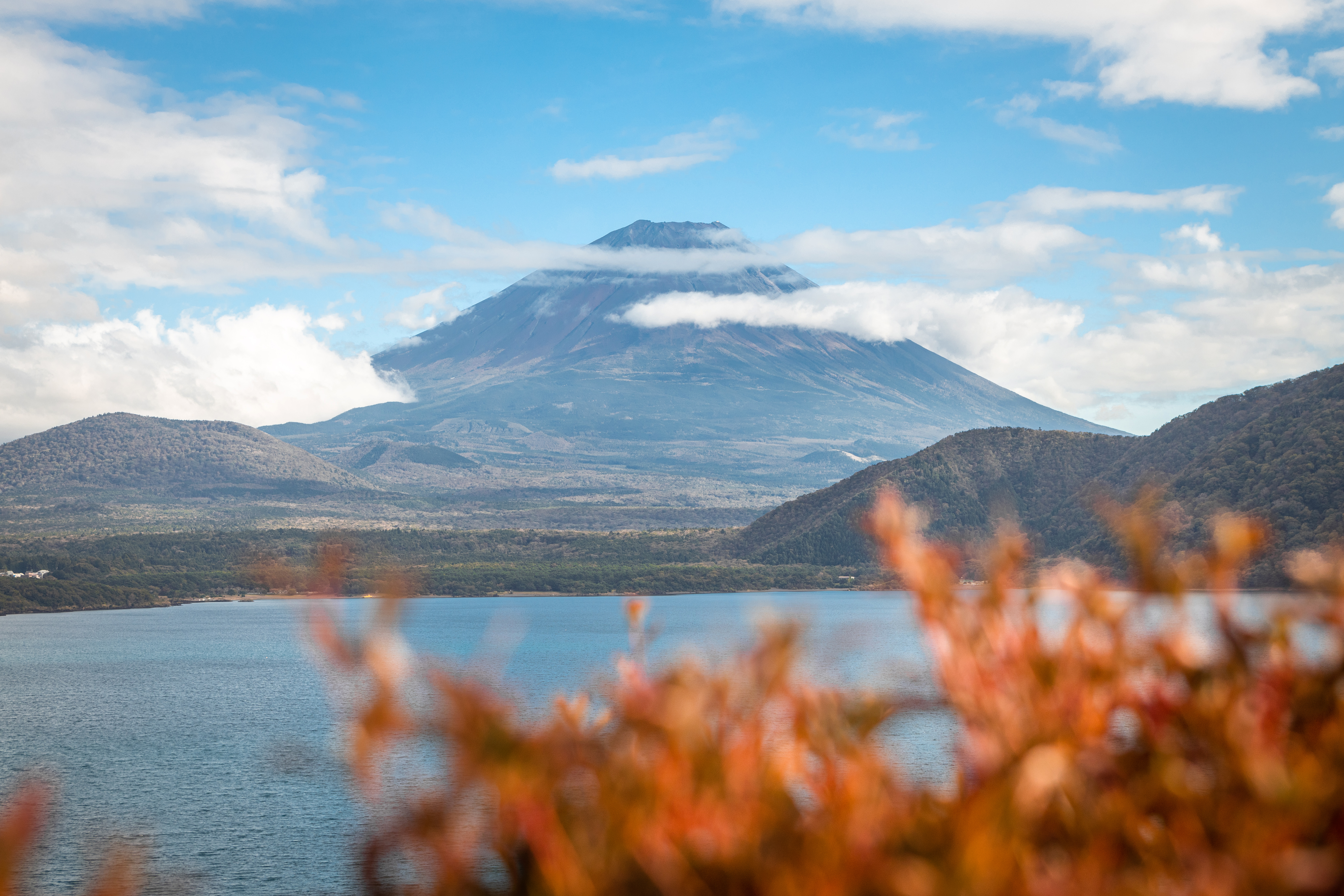 本栖湖 千円札ビューポイント