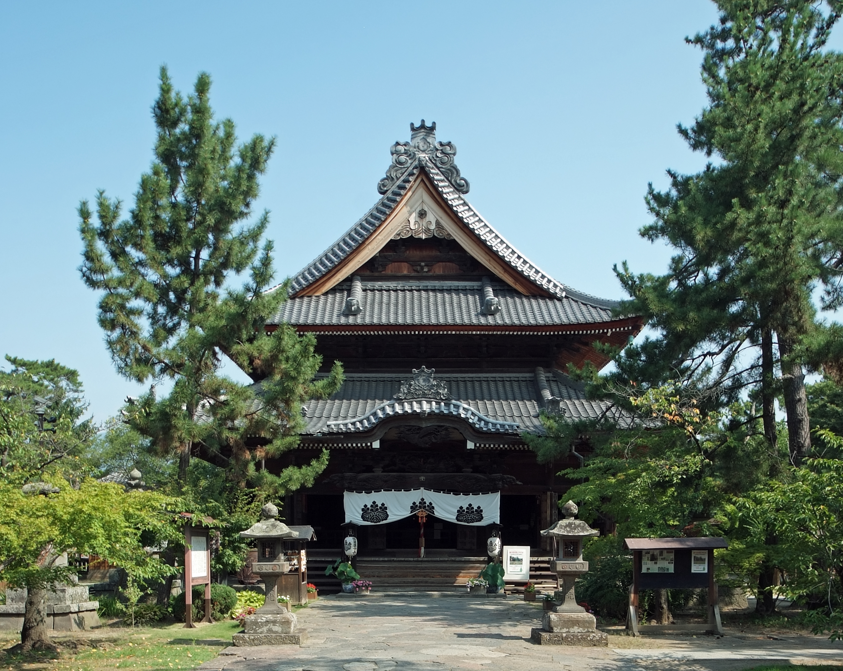 信濃国分寺