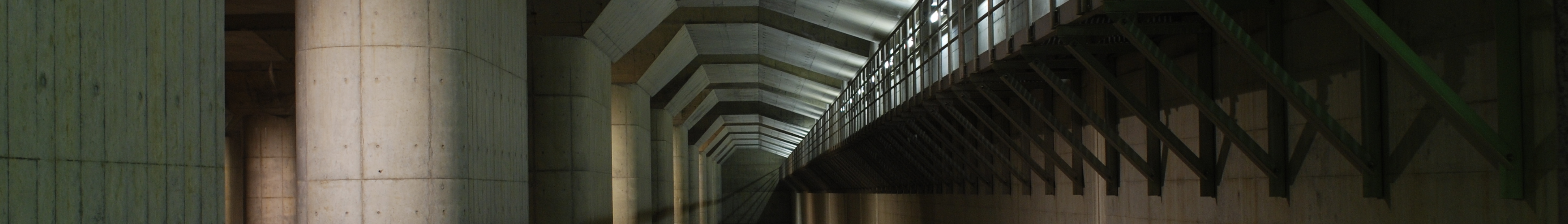 首都圏外郭放水路（龍Q館）