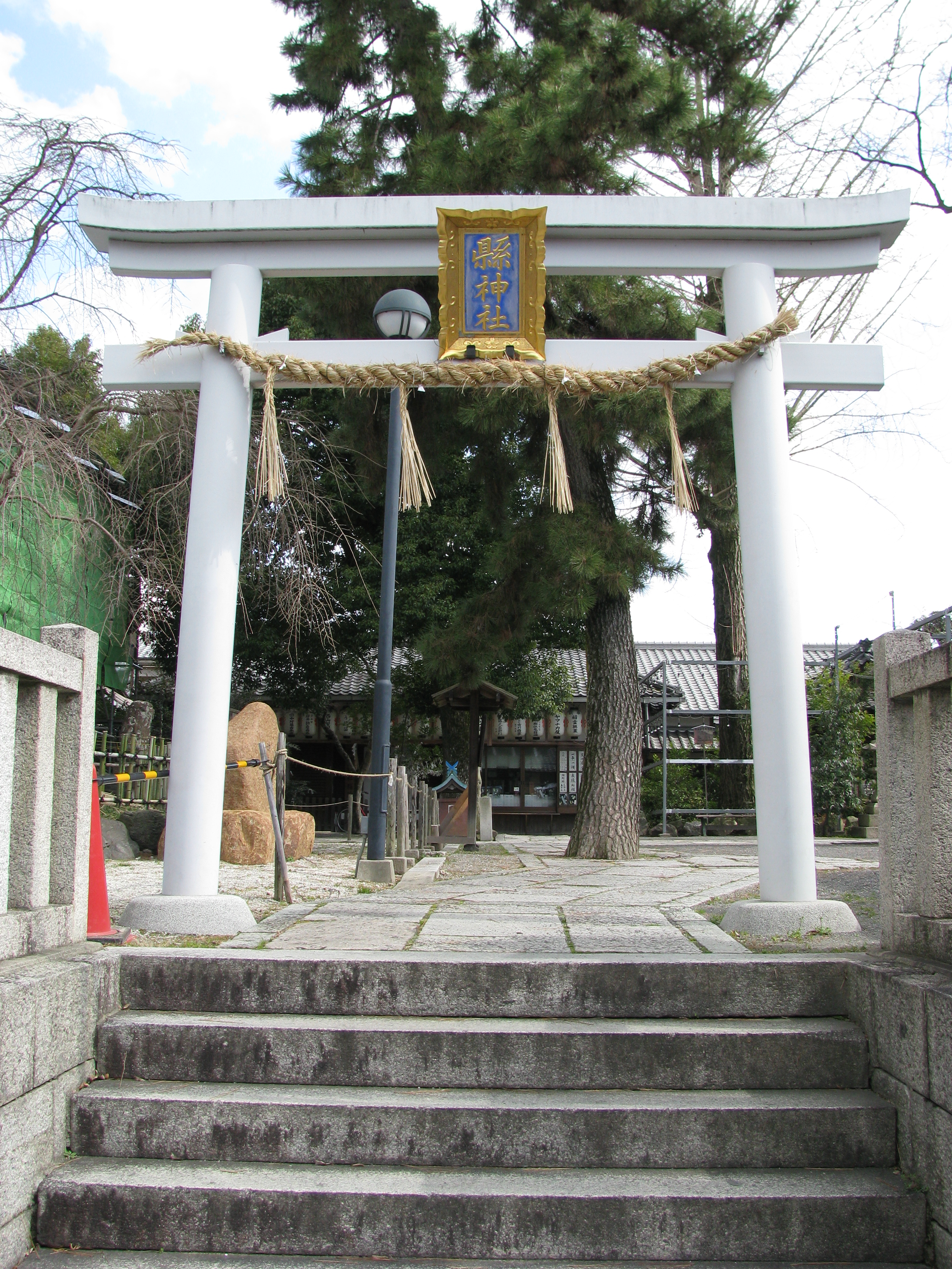 県神社