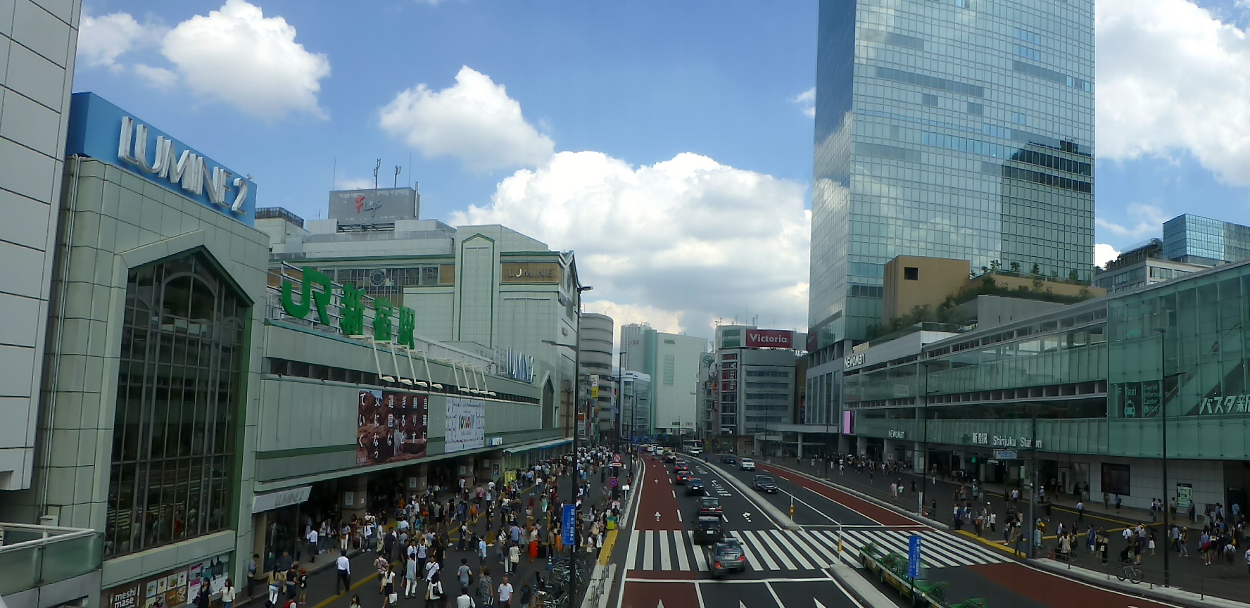 JR新宿駅南口