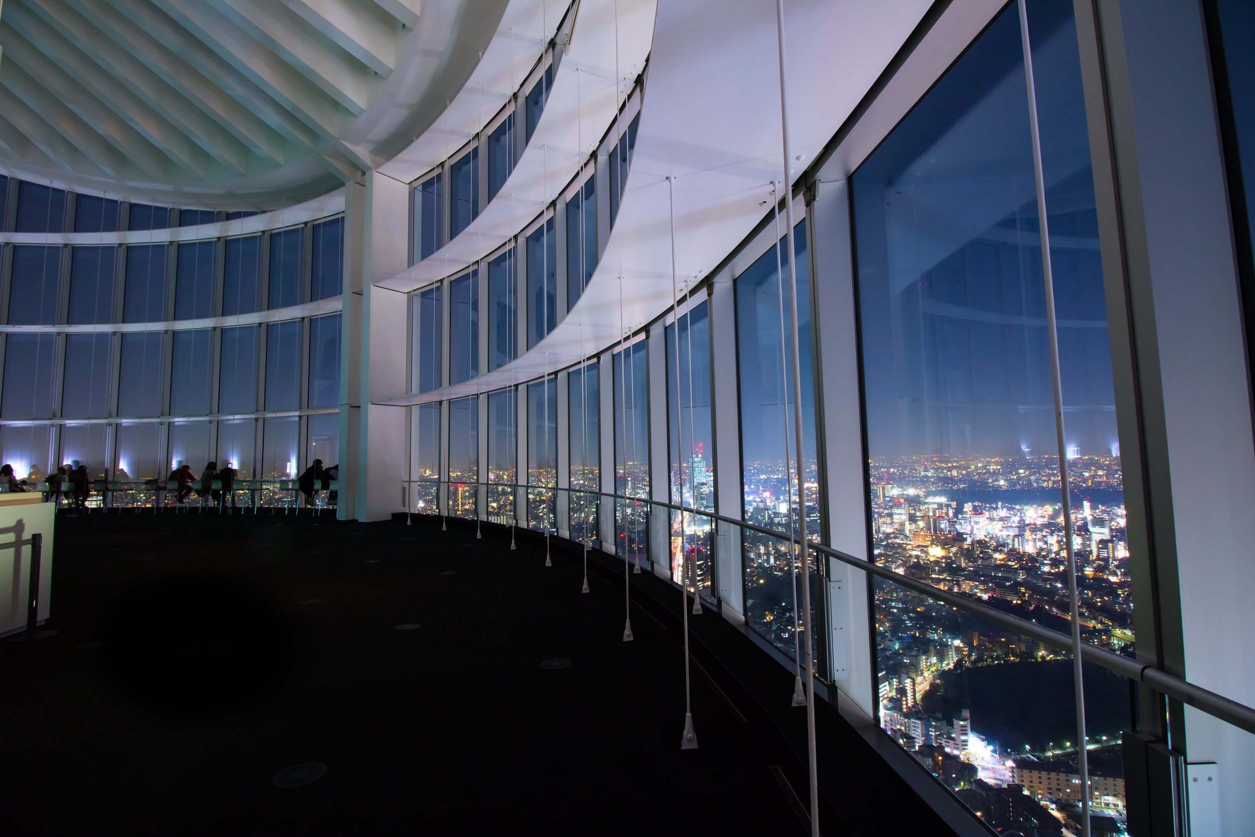 六本木ヒルズ（セーラームーンミュージアム）